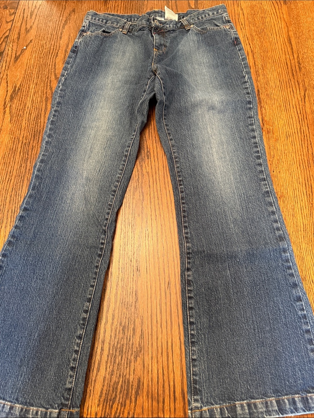 Columbia Women’s flare leg Jeans Size 14 Regular Medium Wash Stretch Denim